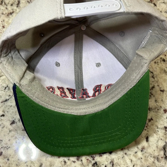 Atlanta Braves Grey Embroidered Snapback Napa Blue Red Green Great Condition - Picture 5 of 6